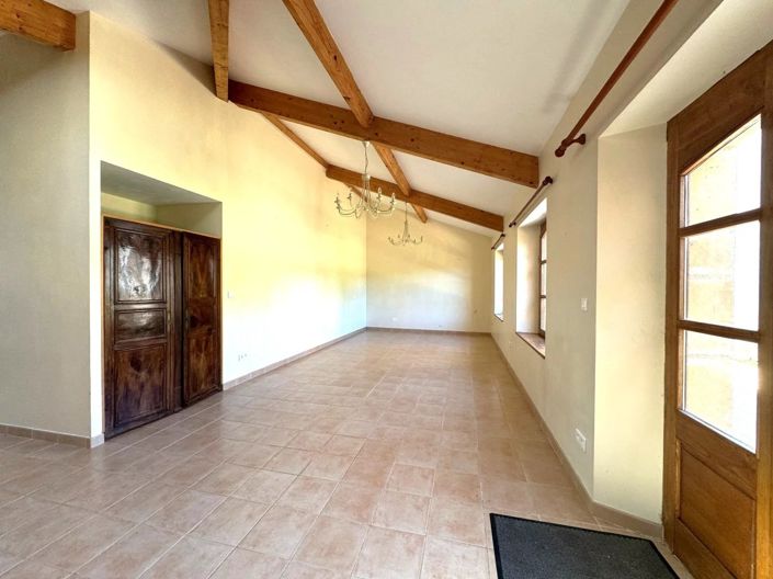 Image No.19-2 Bed House for sale