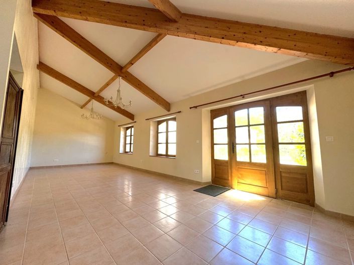 Image No.8-2 Bed House for sale