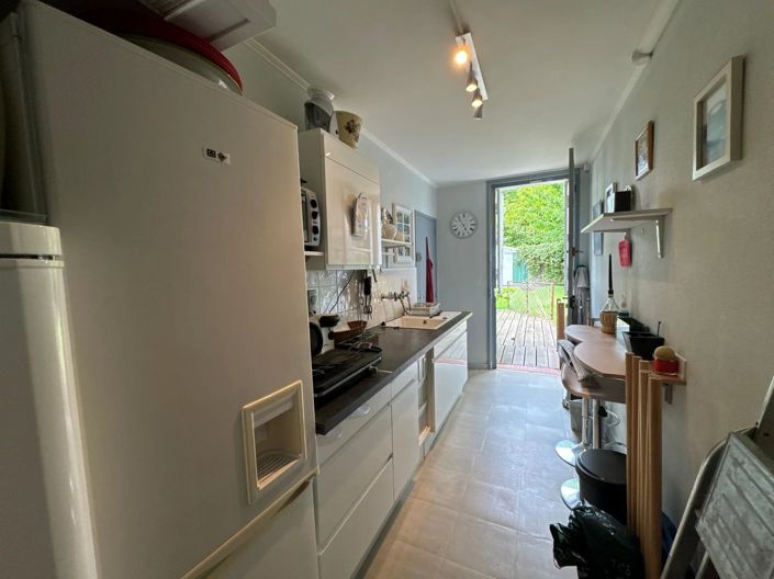 Image No.9-3 Bed House for sale