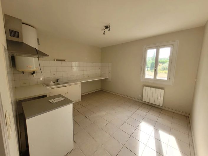 Image No.4-2 Bed House for sale