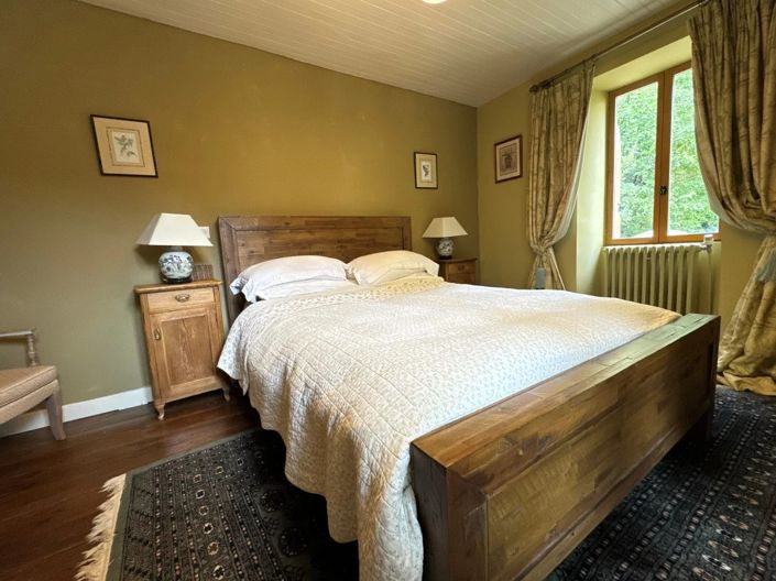 Image No.9-3 Bed House for sale