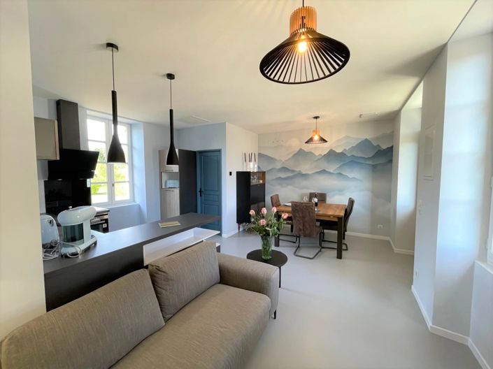 Image No.17-9 Bed House for sale