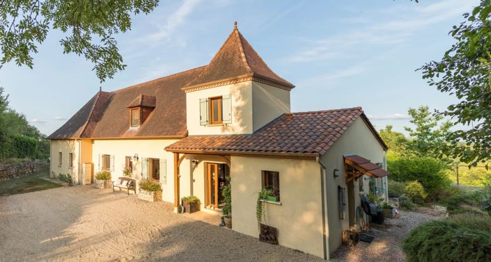 Image No.18-3 Bed House for sale