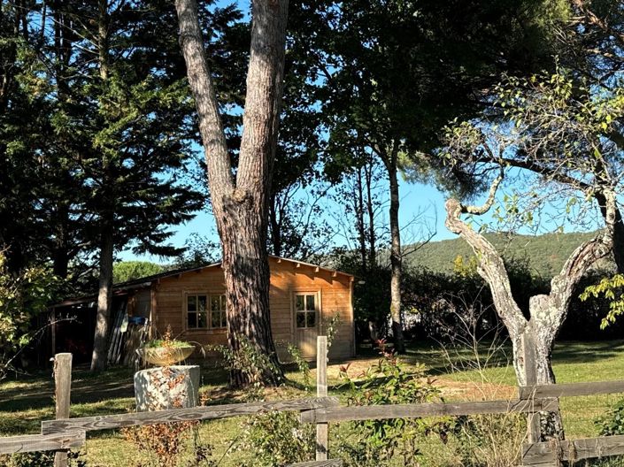 Image No.28-10 Bed House for sale