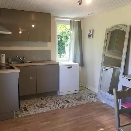 Image No.10-3 Bed House for sale