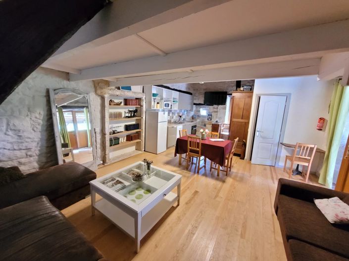 Image No.6-3 Bed House for sale