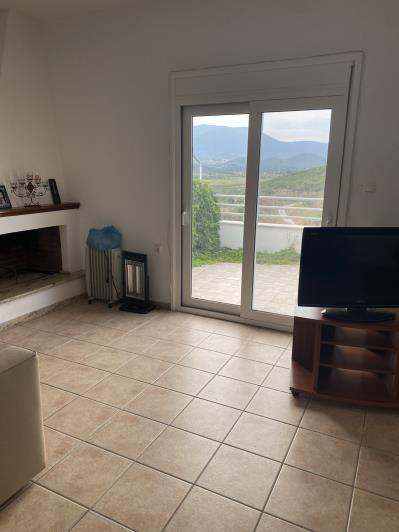 Image No.8-2 Bed House for sale