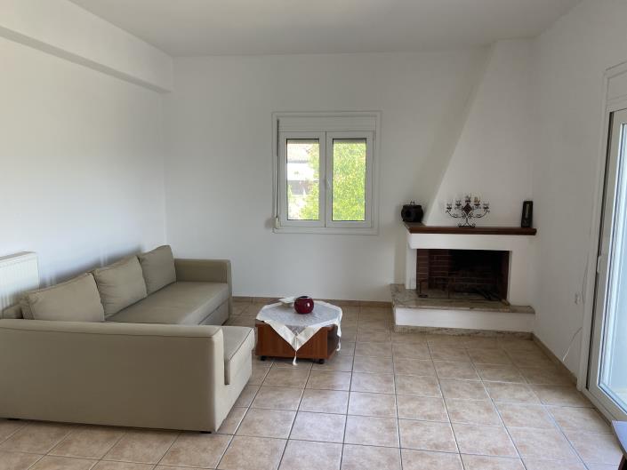 Image No.12-2 Bed House for sale