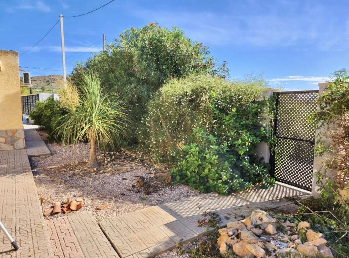 Image No.13-6 Bed Country House for sale