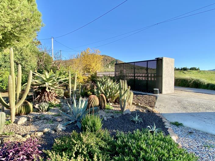 Image No.23-6 Bed Country House for sale