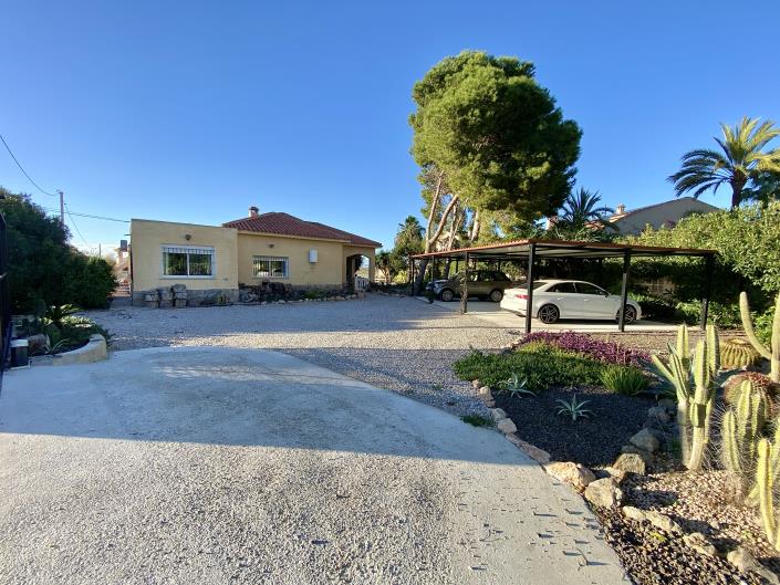 Image No.2-6 Bed Country House for sale