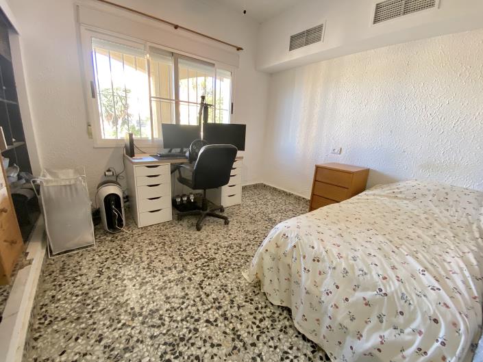 Image No.37-6 Bed Country House for sale