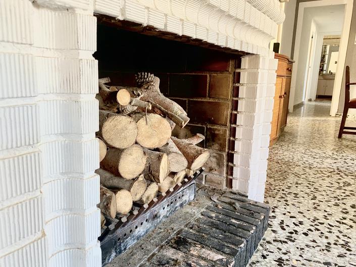 Image No.39-6 Bed Country House for sale