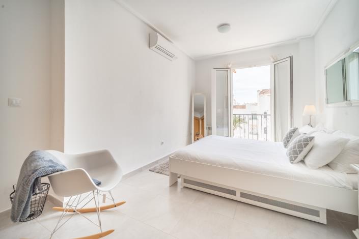 Image No.3-1 Bed Penthouse for sale