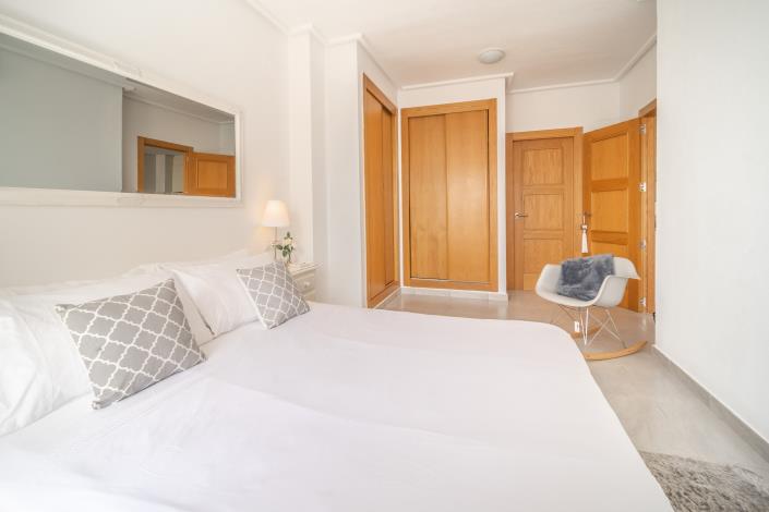 Image No.25-1 Bed Penthouse for sale