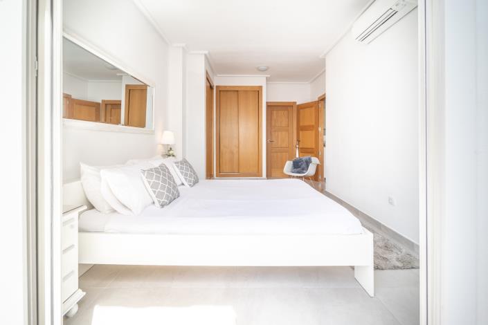 Image No.24-1 Bed Penthouse for sale