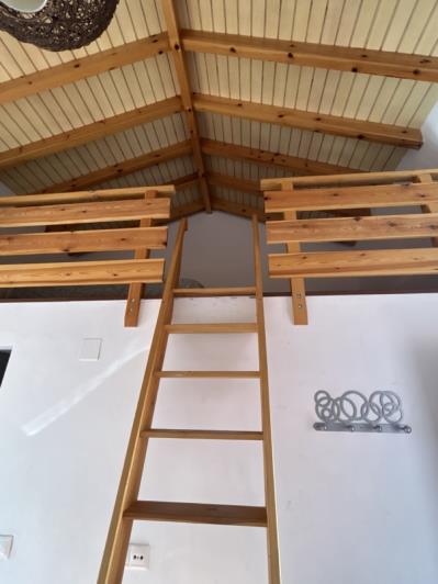 Image No.17-11 Bed Country House for sale