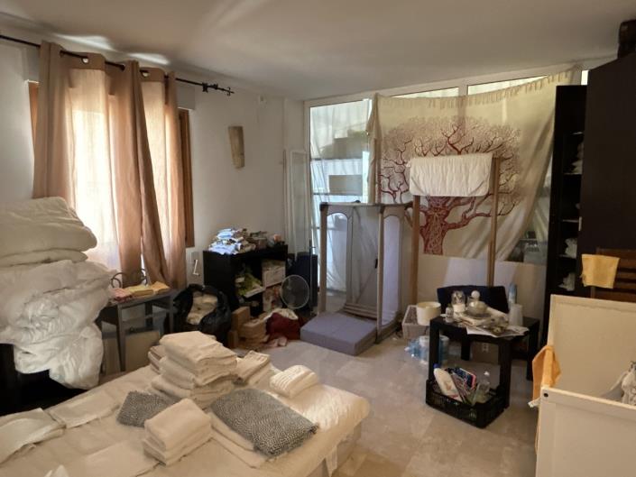 Image No.28-11 Bed Country House for sale