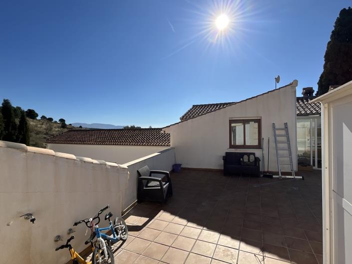 Image No.36-11 Bed Country House for sale