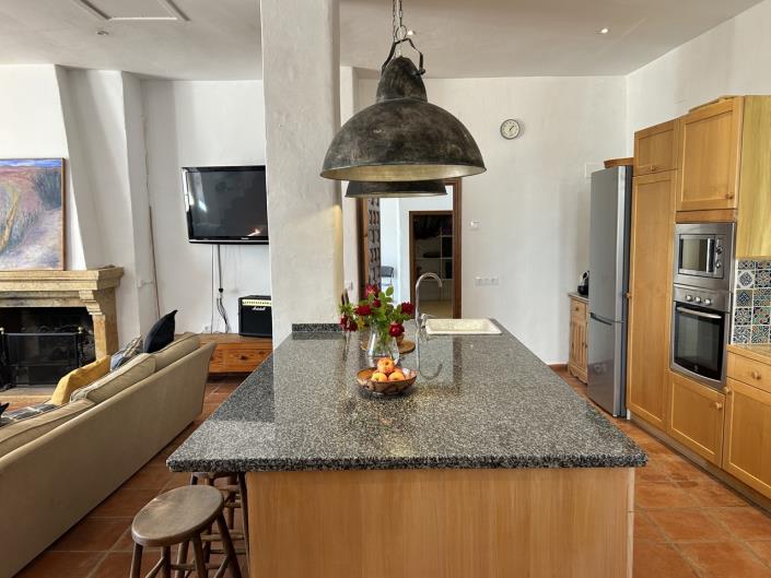 Image No.52-14 Bed Cortijo for sale