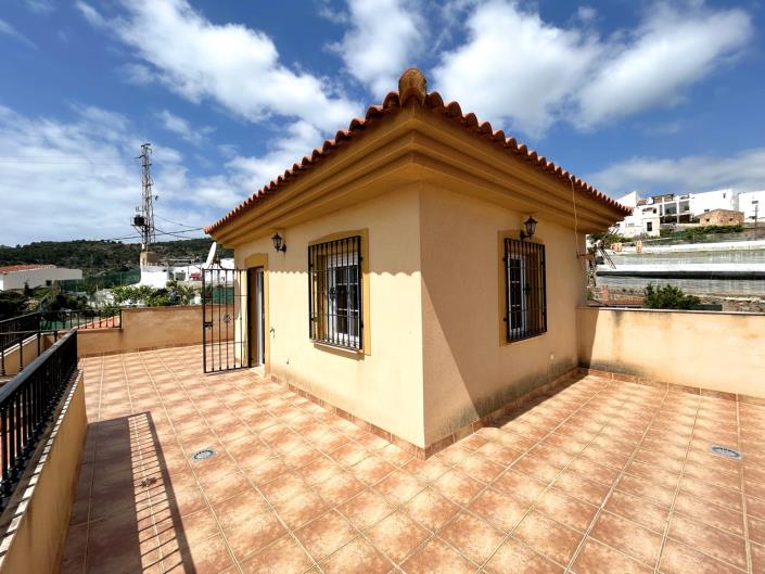 Image No.30-5 Bed House/Villa for sale