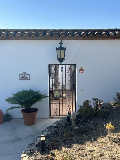 Image No.18-3 Bed Cortijo for sale