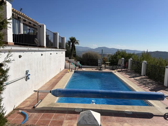 Image No.25-3 Bed Cortijo for sale