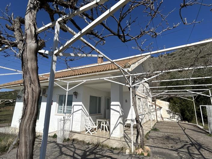 Image No.11-2 Bed Cortijo for sale