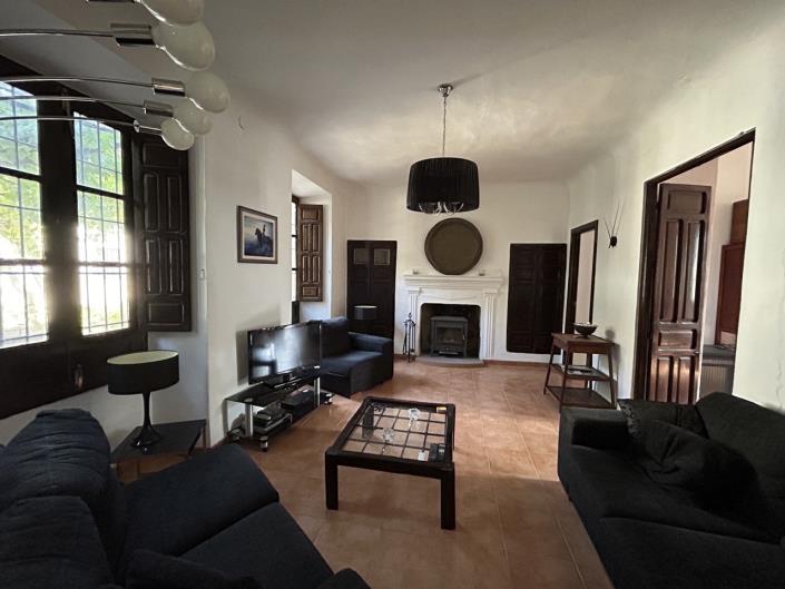 Image No.28-9 Bed Country Property for sale