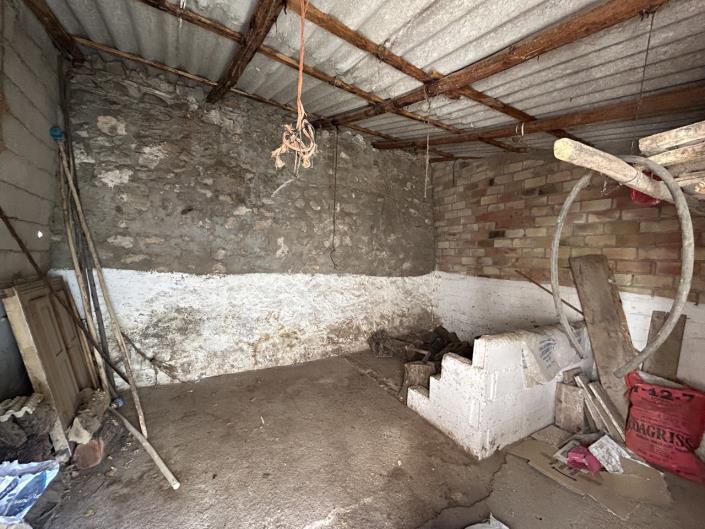 Image No.11-7 Bed Village House for sale