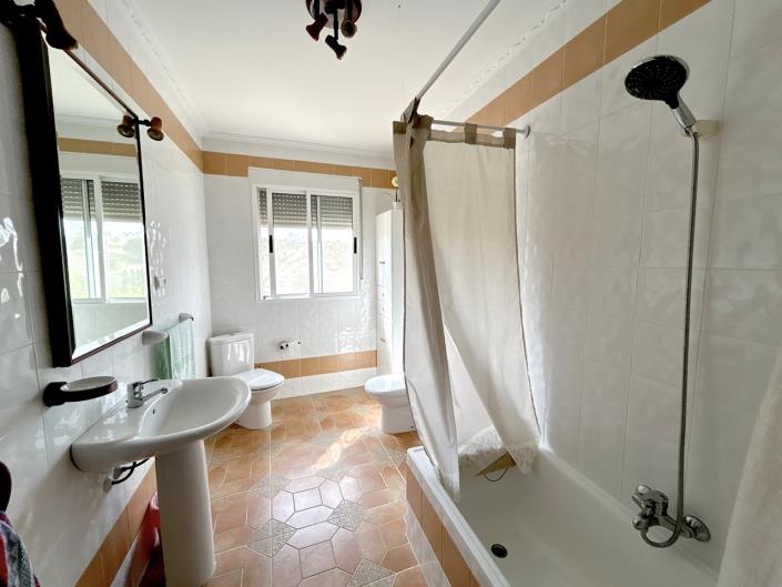 Image No.23-7 Bed Cortijo for sale