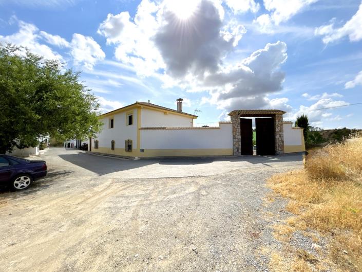 Image No.28-7 Bed Cortijo for sale