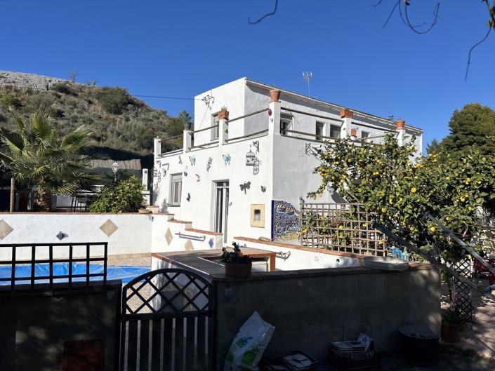 Image No.13-5 Bed Villa / Detached for sale