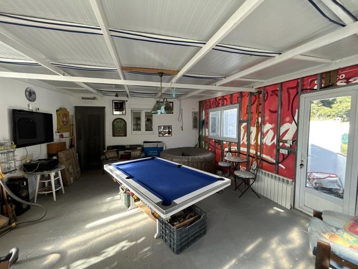 Image No.20-5 Bed Villa / Detached for sale