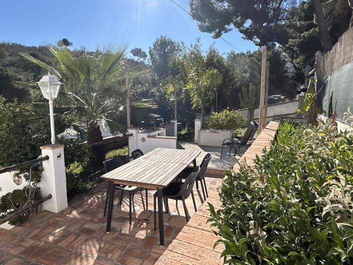 Image No.29-5 Bed Villa / Detached for sale