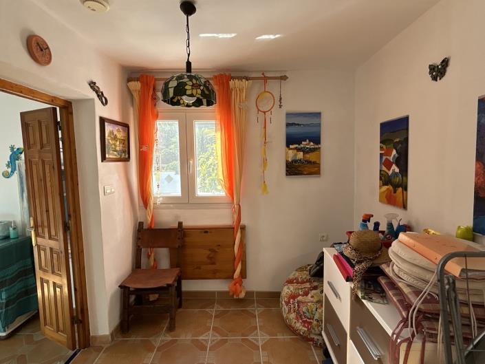 Image No.33-5 Bed Villa / Detached for sale