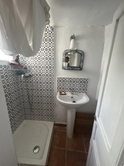 Image No.32-5 Bed Townhouse for sale