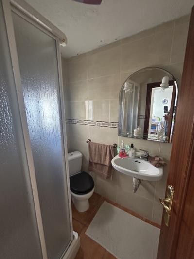 Image No.21-2 Bed Townhouse for sale