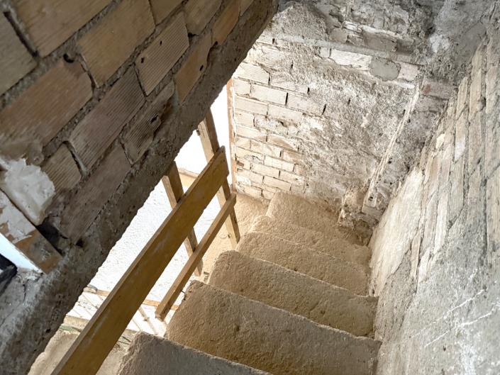 Image No.13-4 Bed Village House for sale