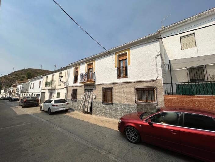 Image No.35-4 Bed Village House for sale