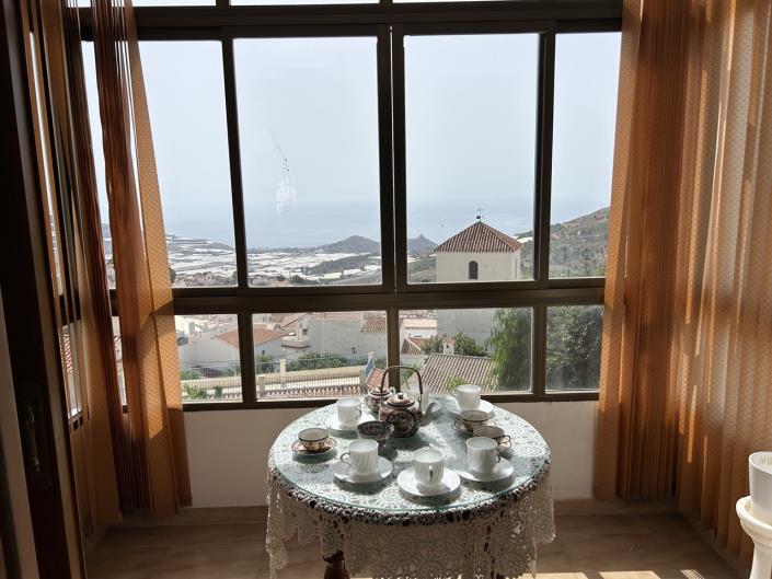 Image No.21-5 Bed Villa / Detached for sale