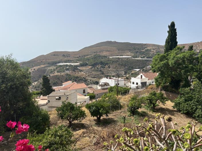 Image No.24-5 Bed Villa / Detached for sale