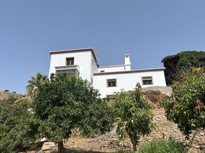 Image No.26-5 Bed Villa / Detached for sale