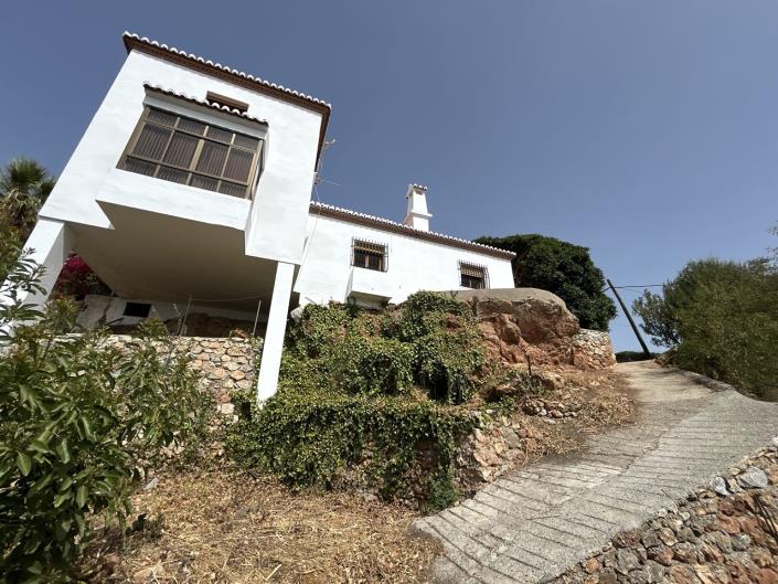 Image No.57-5 Bed Villa / Detached for sale