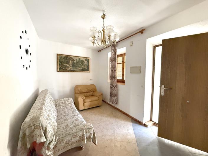 Image No.6-3 Bed Village House for sale