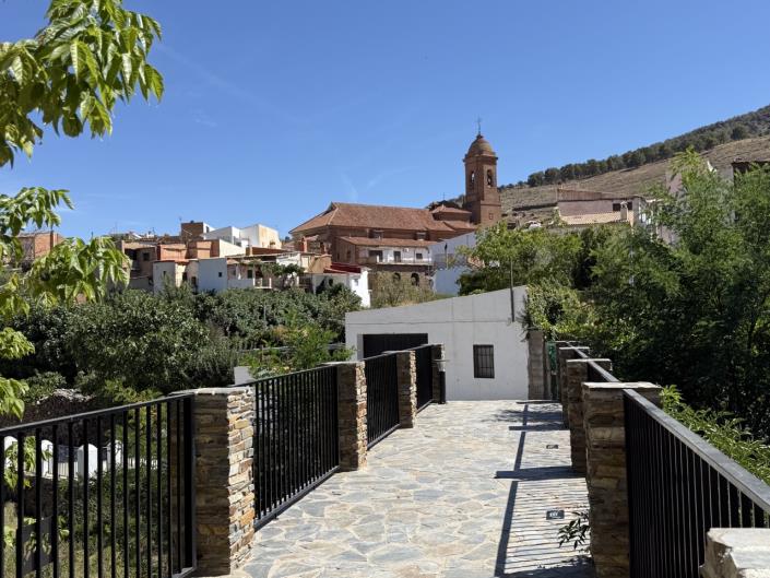 Image No.9-4 Bed Village House for sale