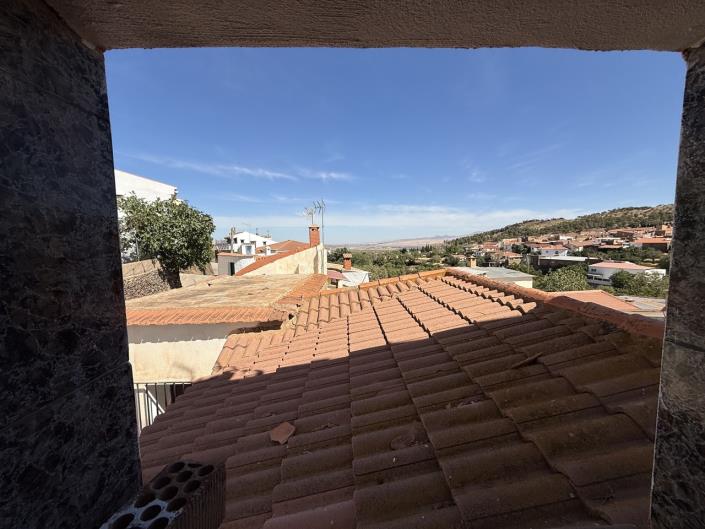 Image No.30-4 Bed Village House for sale