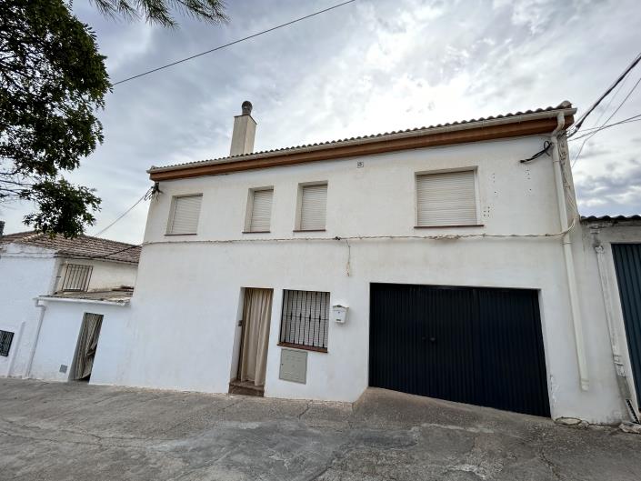 Image No.12-4 Bed Village House for sale