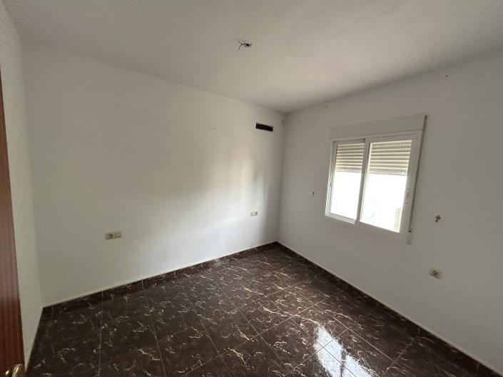 Image No.22-4 Bed Village House for sale