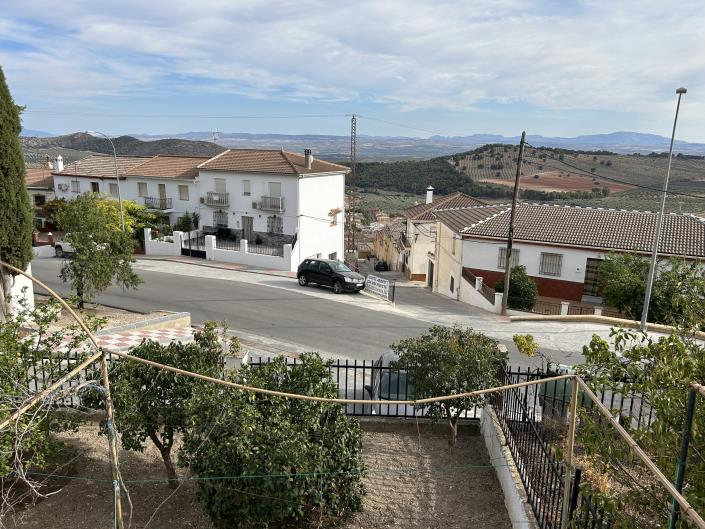 Image No.31-4 Bed Village House for sale